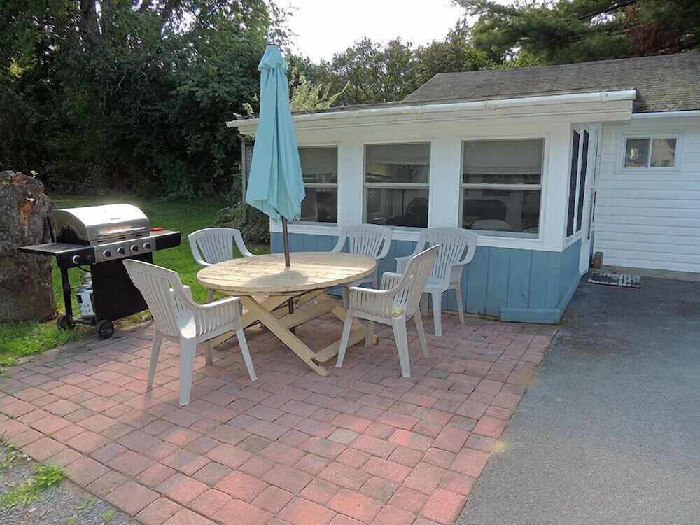 West Winds Motel & Cottages - photo 81