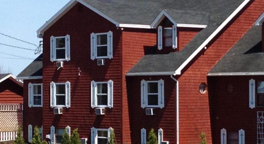 Hopewell Rocks Motel & Country Inn in Moncton, Canada