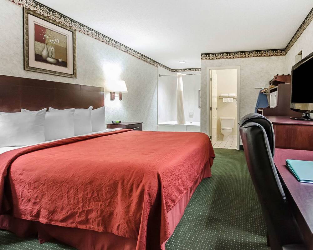 Quality Inn Franklin South - photo 15