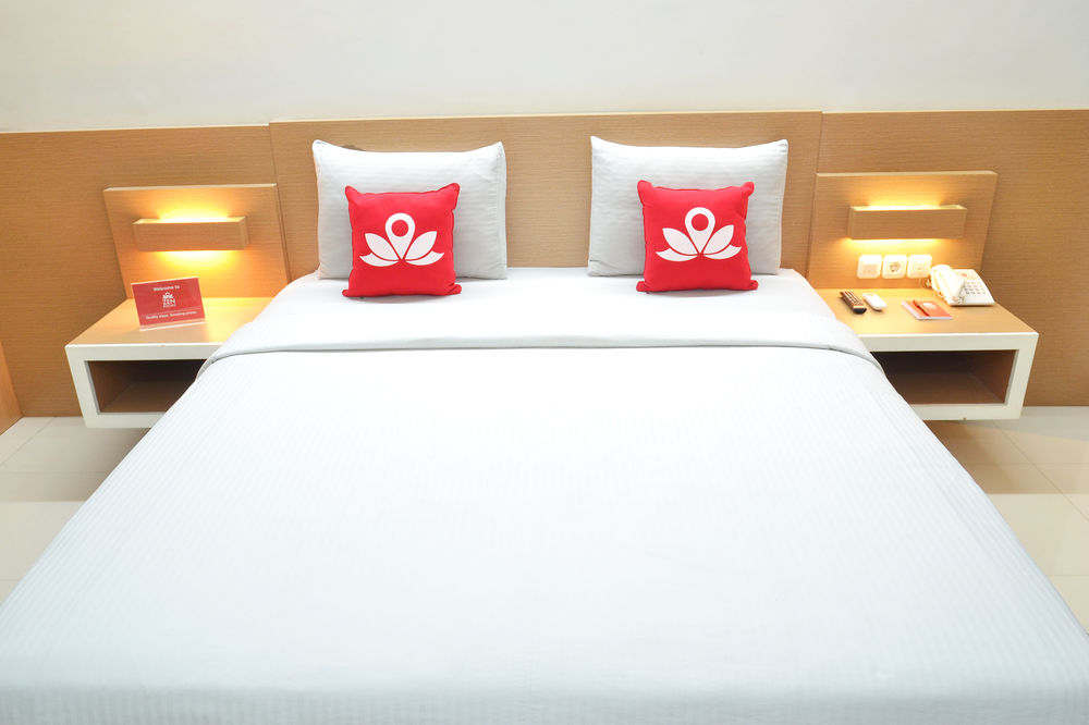 ZEN Rooms Olympic Garden in Malang, Indonesia