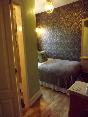 Park Place Guesthouse — 4-Star Luxury Hotel in Crickhowell, United Kingdom