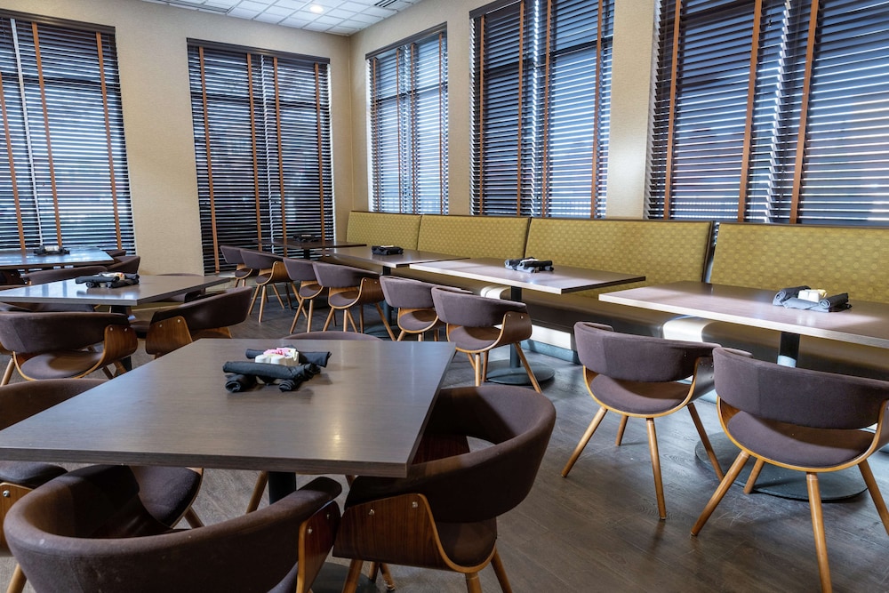 Hilton Garden Inn Des Moines West - photo 73