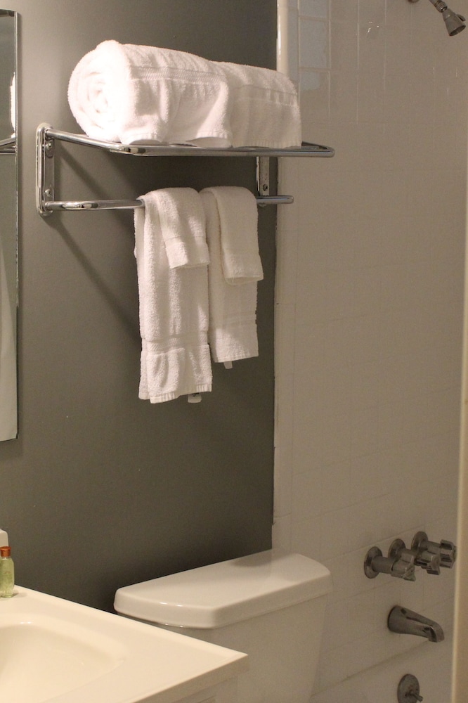 Catskill Seasons Inn - photo 84