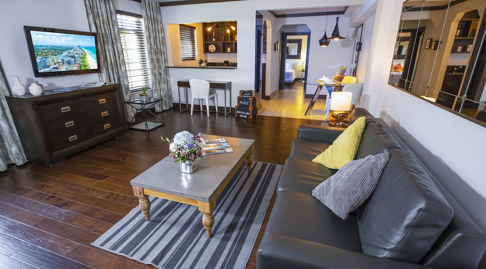 Lincoln Arms Suites - featured photo