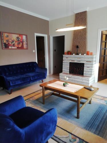 Leander Apartman — 4-Star Luxury Hotel in Siofok, Hungary
