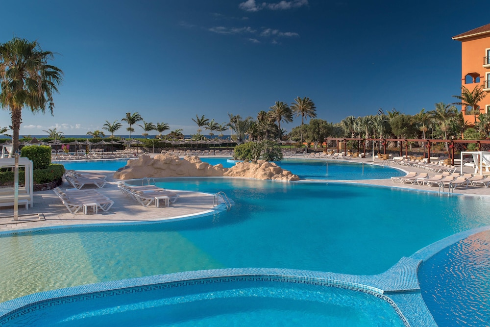 Sheraton Fuerteventura Beach Golf Spa Resort — Antigua