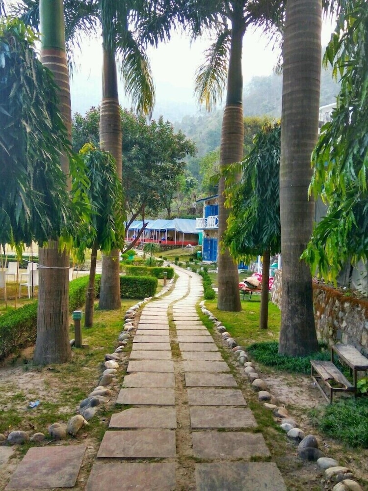 Vna Resort - carbon neutral hotel in Rishikesh