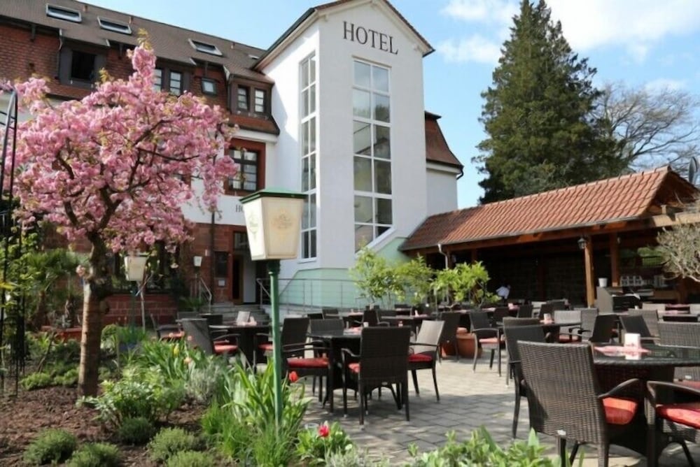 Zum Alten Wasserrad L Antica Ruota — hotel in Annweiler Am Trifels