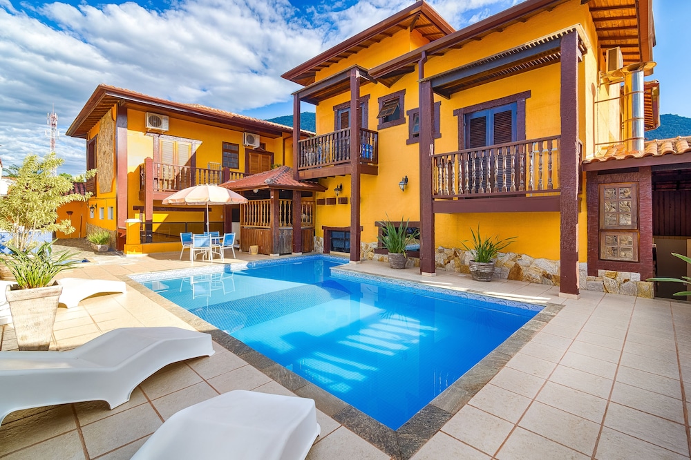 Pousada Aldeia da Lagoinha — hotel in Ubatuba