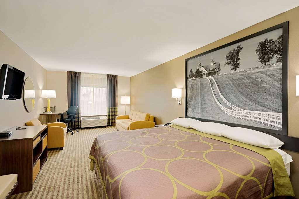 Super 8 by Wyndham Lexington Hamburg Area - photo 14