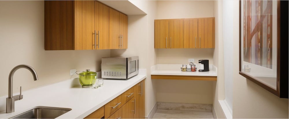 Hyatt Place Lubbock - photo 12