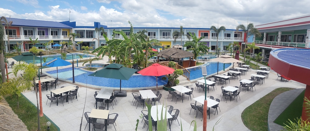 Blue Hotel & Resort in Porac, Philippines