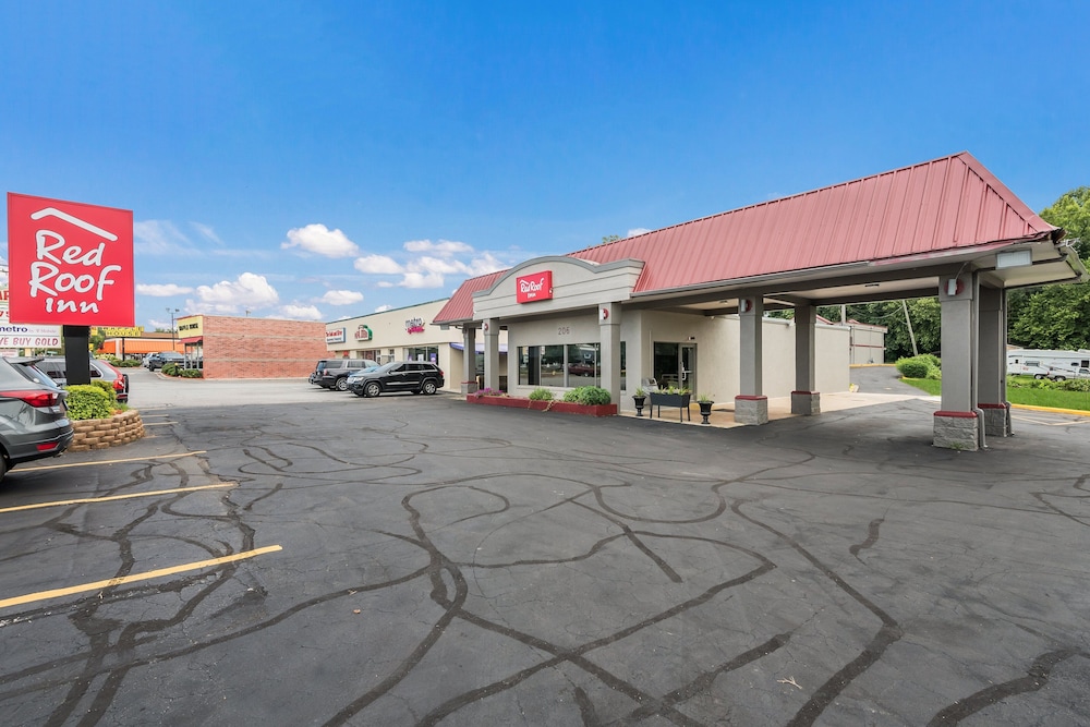 Red Roof Inn Lenoir - photo 28