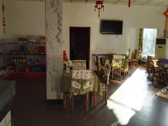 Dandelion inn — Huangshan — photo 5