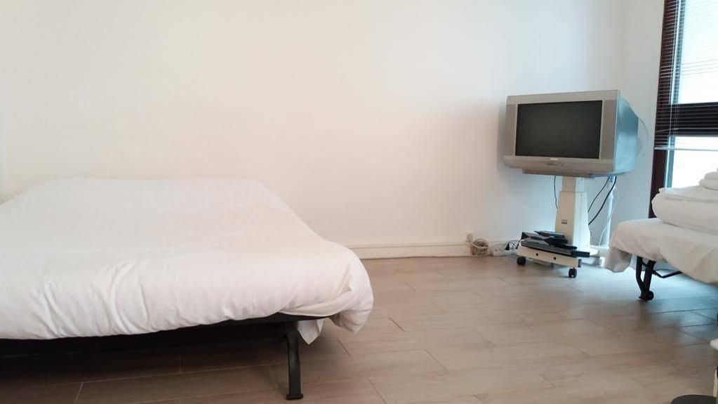 Sacre Coeur Apartment — 4-Star Luxury Hotel in Paris, France