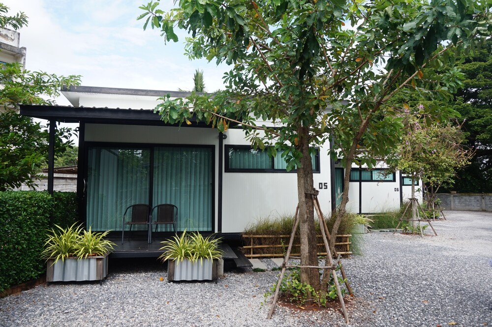 Cool Sleep Box in Khon Kaen, Thailand