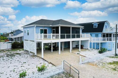 Sunny Paws in Port Saint Joe, United States