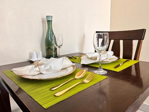 Neema Executive Suites Near Junction Mall With Balcony