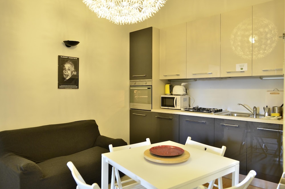 Pitti Three in Firenze — 4-Star Luxury Hotel in Florence, Italy