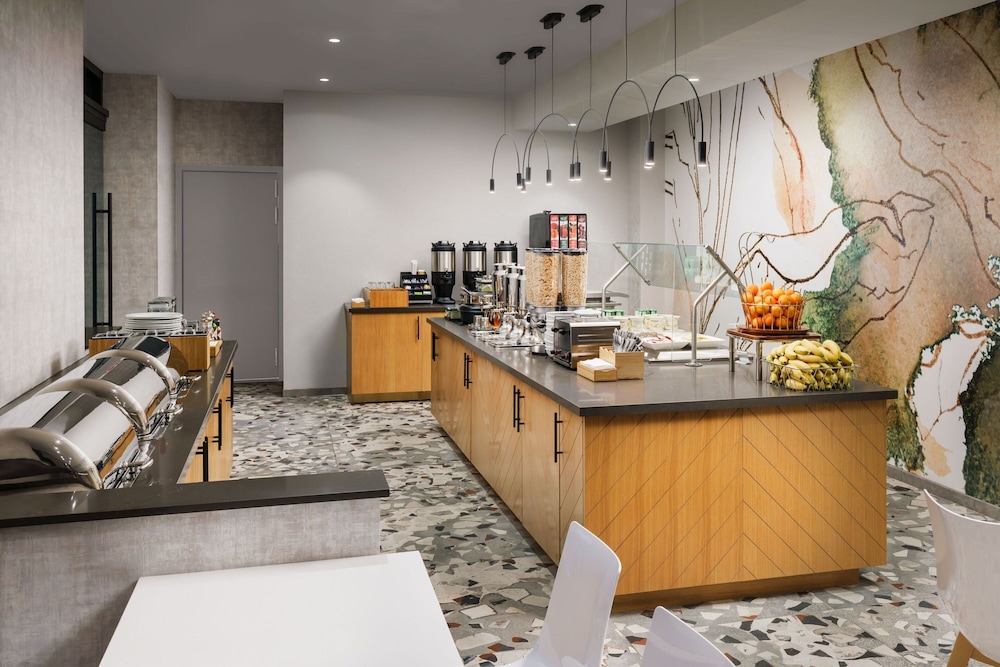 TownePlace Suites by Marriott New York Manhattan Chelsea - photo 24