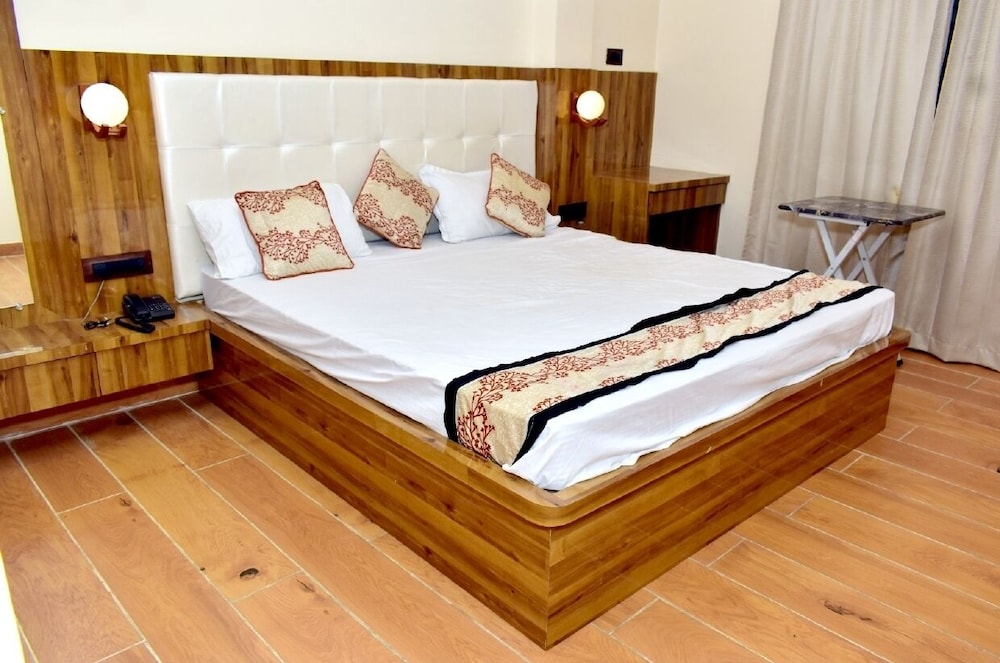 Hotel Geet Palace - last minute hotel in Varanasi