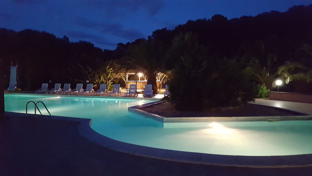 Hotel La Valle Ristorante - carbon neutral hotel in Carloforte