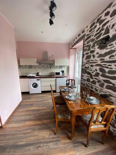 Appartements Touristique la Colombiere - carbon neutral hotel in Lourdes