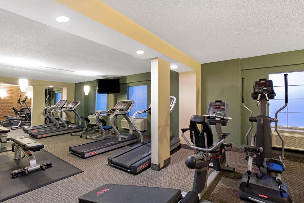 La Quinta Inn & Suites by Wyndham Springfield MA - photo 8