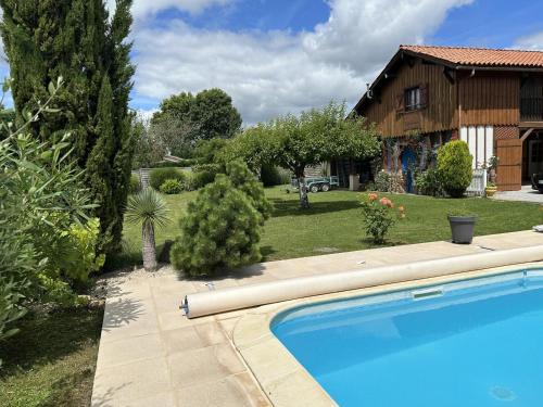 Larchet - carbon neutral hotel in Benquet