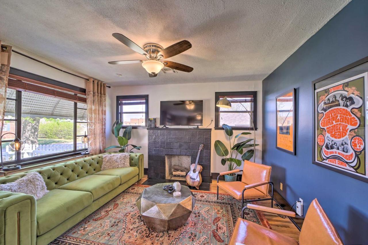 Amazing Musical Abode in Expo Square Neighborhood - featured photo