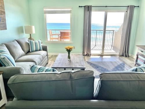 Beach Front Reef Intermission 4p Free Activities Included — Fort Walton Beach