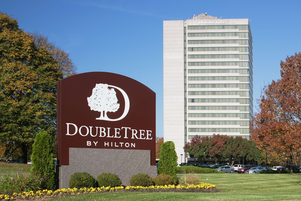DoubleTree by Hilton Kansas City Overland Park - featured photo