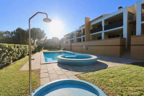 Birdie Bliss Apartment CleverDetails Sleeps 4 Adults and 1 Child — 4-Star Luxury Hotel in Vilamoura, Portugal