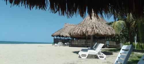 Sunset Cilento Rooms - carbon neutral hotel in Eboli