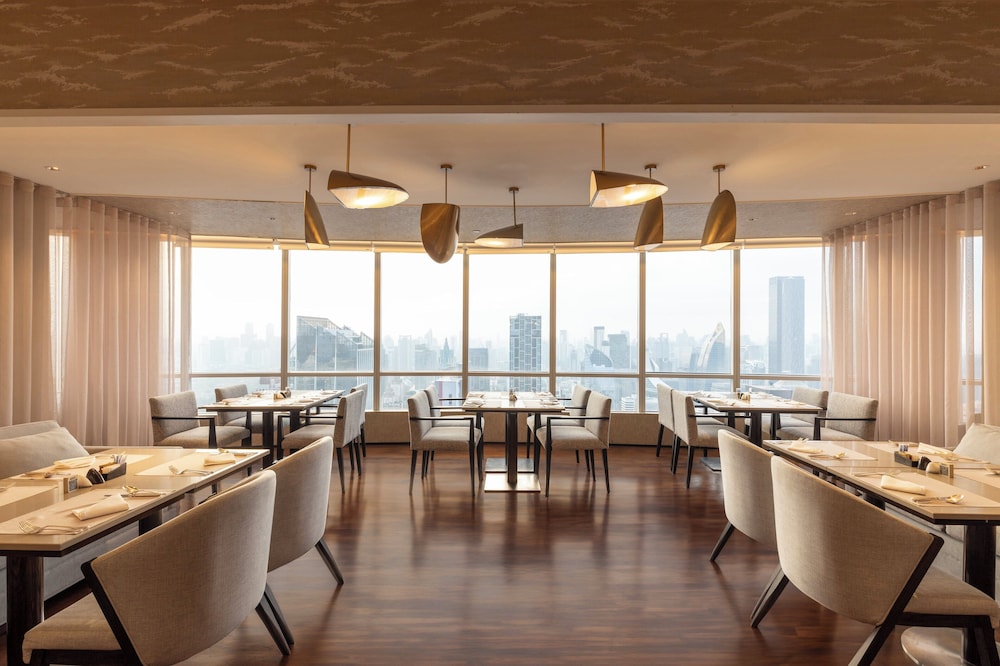 מזון ומשקאות