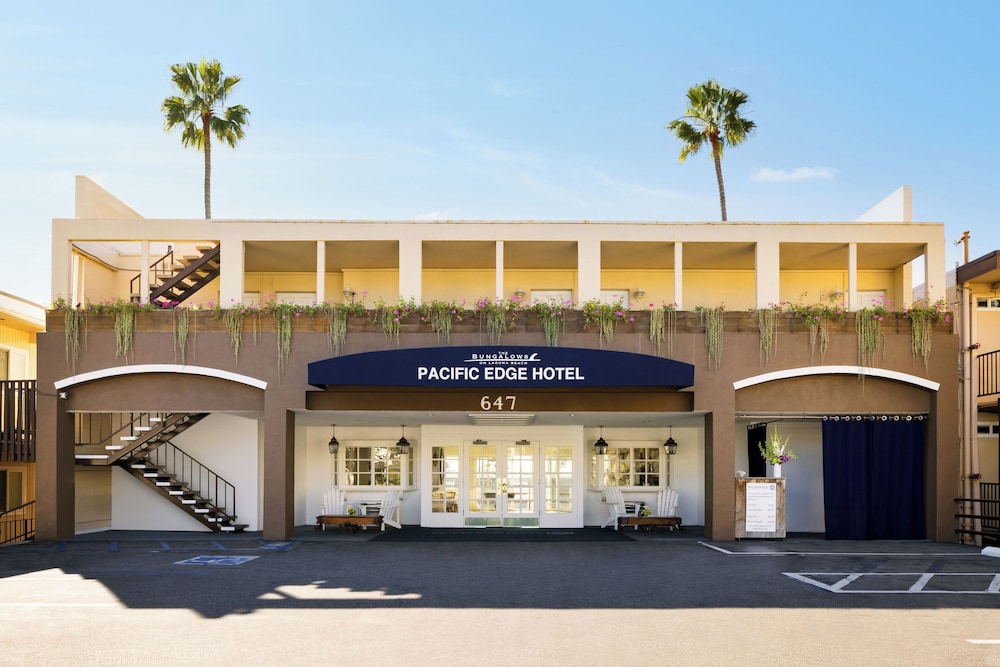 Pacific Edge Hotel - photo 113