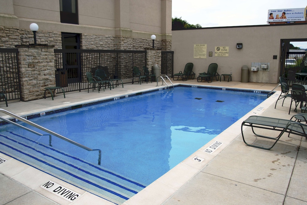 Spark by Hilton St. Louis Southwest - photo 10