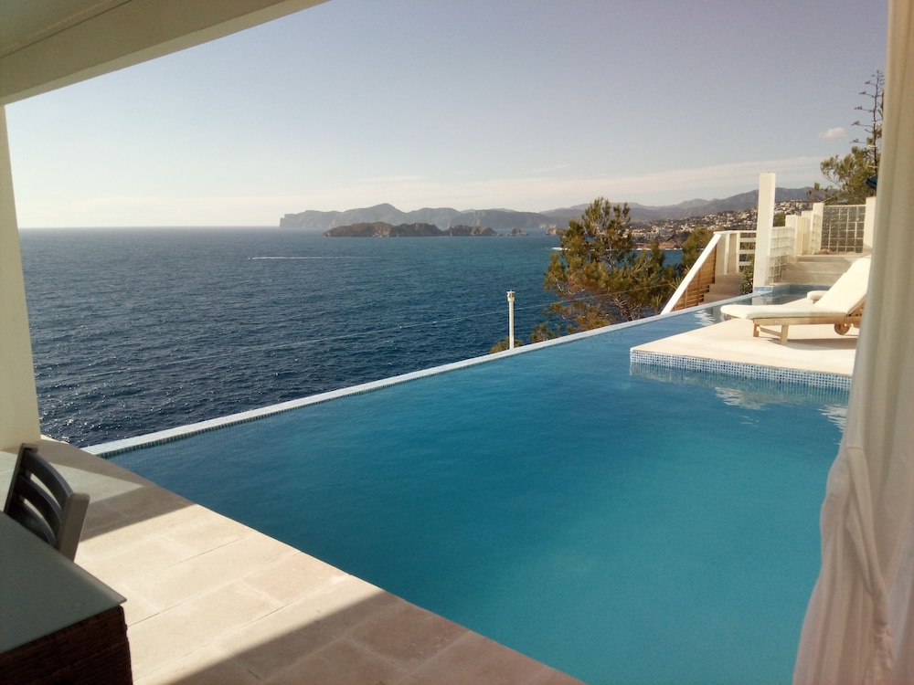 Son Fibla Luxury Villa in Port Adriano — 4-Star Luxury Hotel in Calvia, Spain