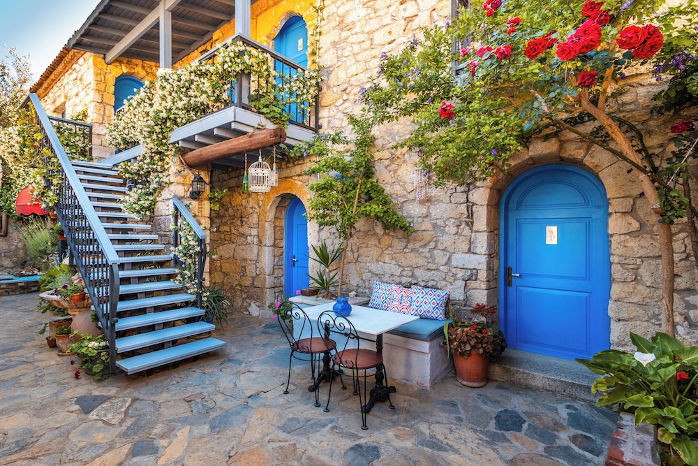 Alacati Eski Ev Hotel in Cesme, Turkey