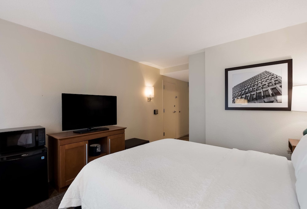 Hampton Inn Columbia I 26 Airport - photo 18