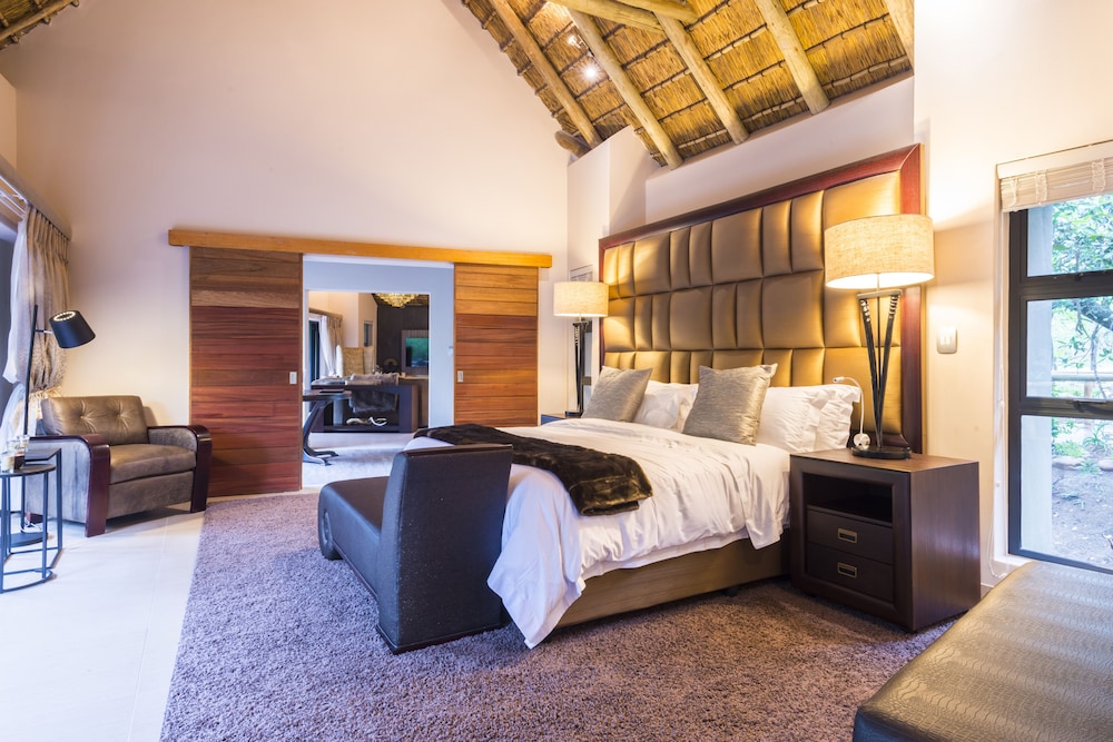Am Lodge — 5-Star Luxury Hotel in Hoedspruit, South Africa