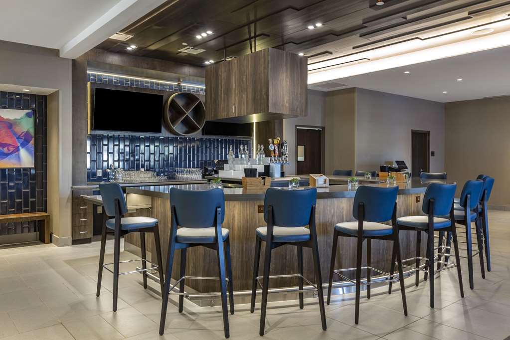 Cambria Hotel Manchester South Windsor - photo 52