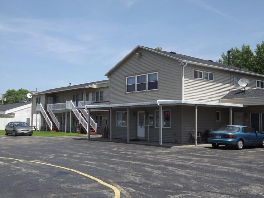 Holiday Motel - photo 23