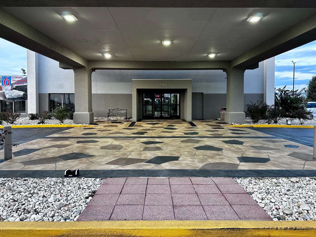 Motel 6 Pine Bluff AR - photo 4