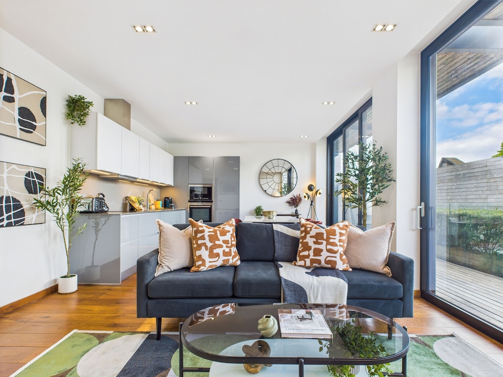 Be London The Camden Town Residences — 4-Star Luxury Hotel in London, United Kingdom