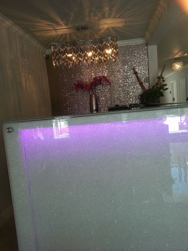Hollywood VIP Hotel - photo 19