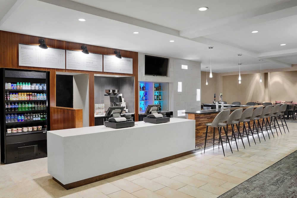 Courtyard by Marriott Milwaukee Downtown - photo 26