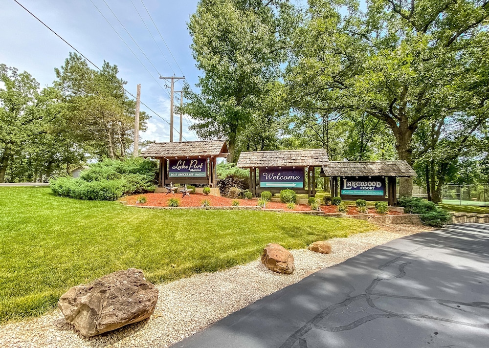 Lakewood Resort by EVRentals - photo 39