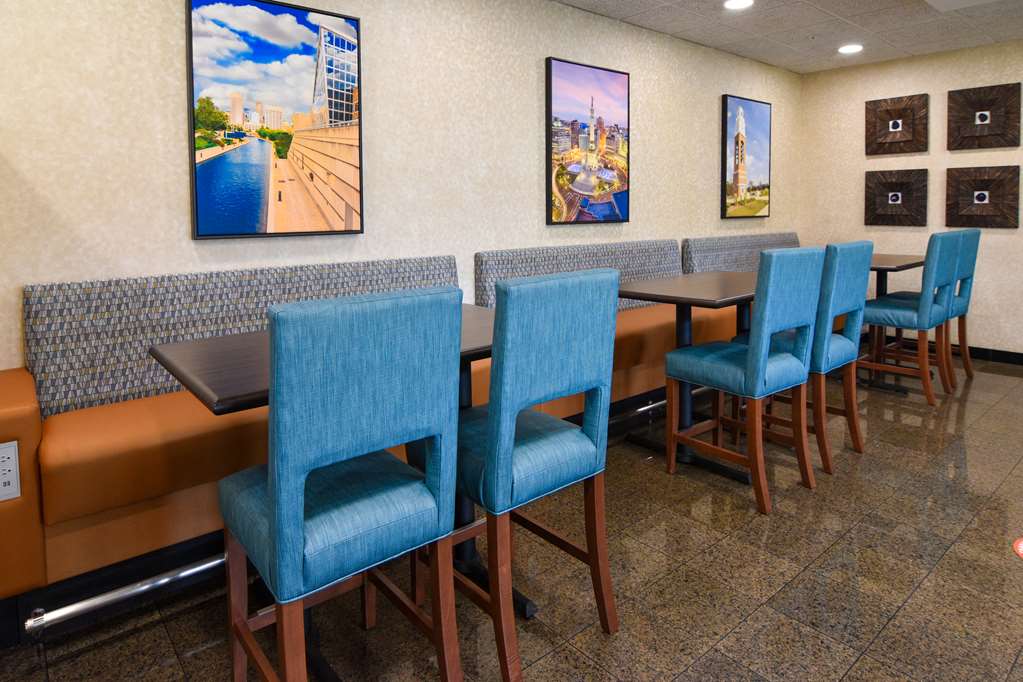 Best Western Plus Indianapolis North at Pyramids - photo 6