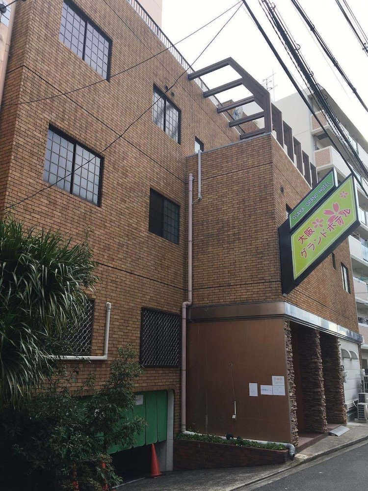 Osaka Grand Hotel - carbon neutral hotel in Higashi-Osaka